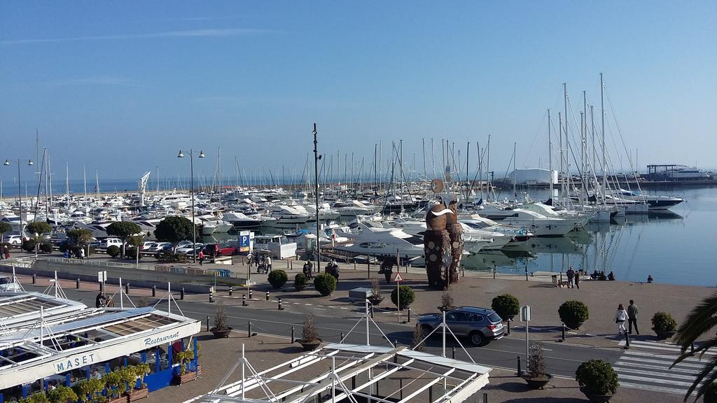 Appartamento Al Centre Del Port Cambrils Esterno foto